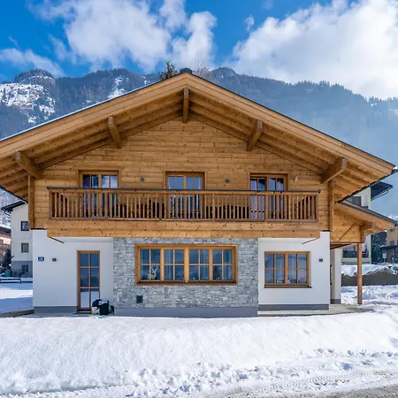 In Near Lifts Chalet *