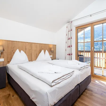 In Near Lifts Chalet