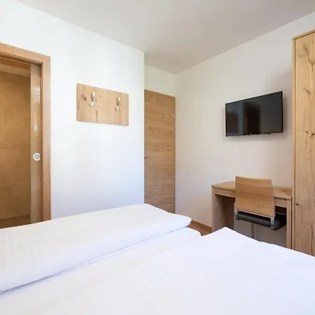 In Near Lifts * 배드호프가스타인