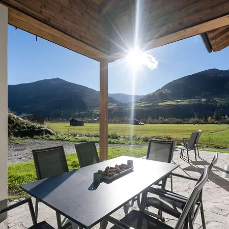 샬레 In Near Lifts *