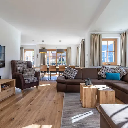 In Near Lifts 샬레