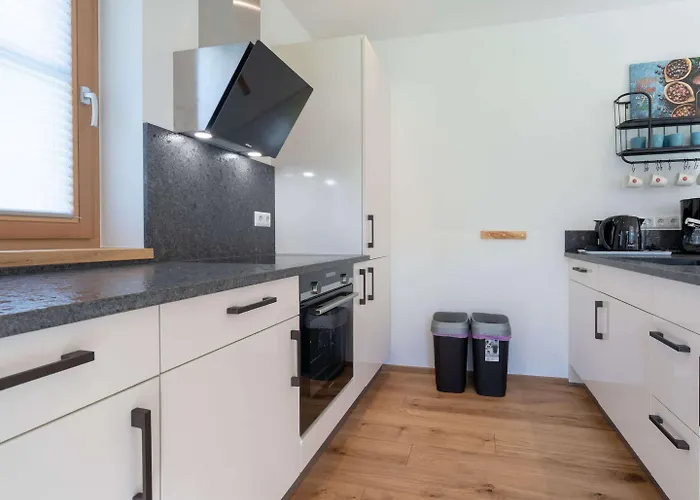 Chalet In Near Lifts *