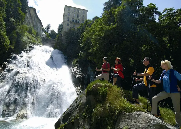 In Near Lifts 木屋